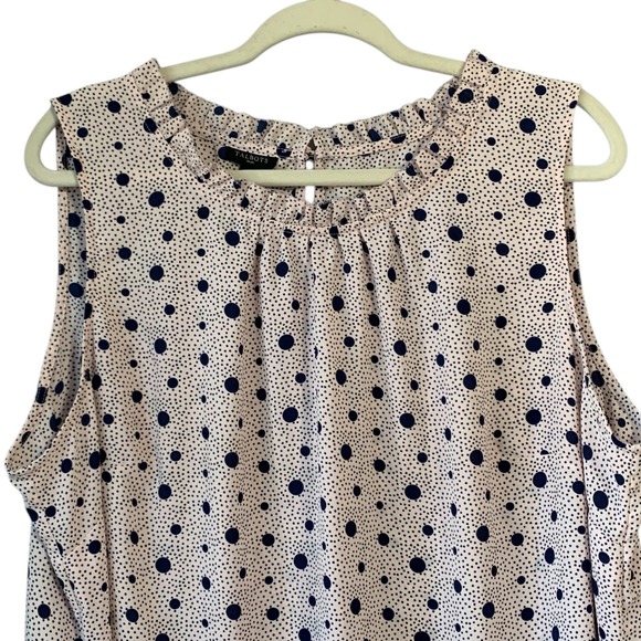 Talbots‎ pink/navy polka dots gathered high neckline sleeveless blouse. Size 2X - Picture 5 of 11